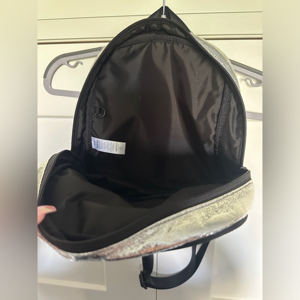 Ivivva Backpack - Picture 2 of 2